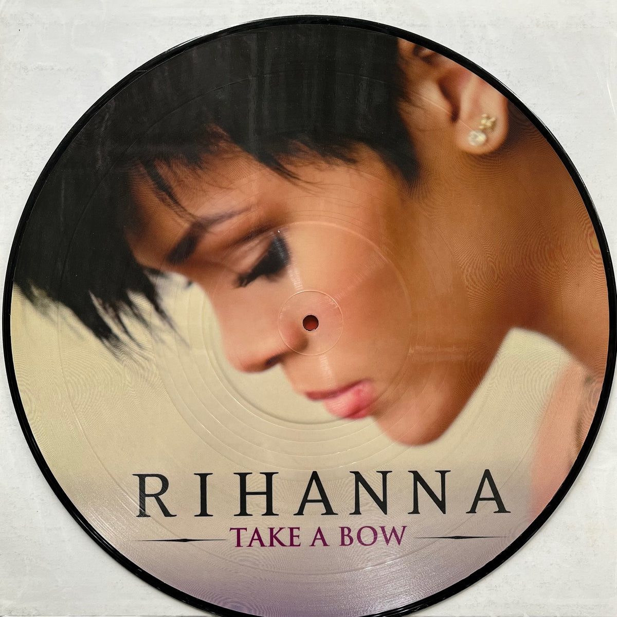 RIHANNA / Take A Bow (1773578, 12inch) – TICRO MARKET