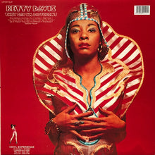 Load image into Gallery viewer, BETTY DAVIS / They Say I'm Different ( Vinyl Experience – UFOXY3LP, LP)