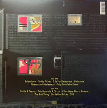 画像をギャラリービューアに読み込む, ARCTIC MONKEYS / Favourite Worst Nightmare ( Domino, LP)