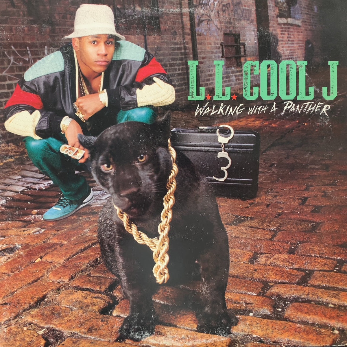 LL COOL J / Walking With A Panther (Def Jam, C 45172, LP) – TICRO