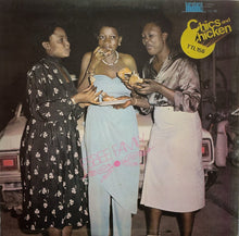 画像をギャラリービューアに読み込む, ESBEE FAMILY / Chics And Chicken