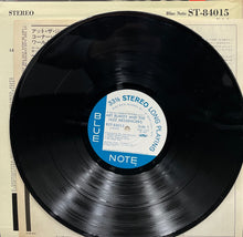 画像をギャラリービューアに読み込む, ART BLAKEY & THE JAZZ MESSENGERS / At The Jazz Corner Of The World Vol. 1(Blue Note, LP)