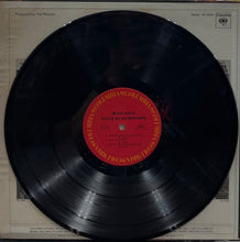 Load image into Gallery viewer, MILES DAVIS / Filles De Kilimanjaro (PC 9750, LP)