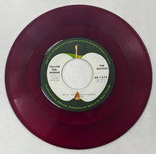 Load image into Gallery viewer, BEATLES / Yellow Submarine / Eleanor Rigby (Apple AR-1578, 7inch) 赤盤 Red Vinyl
