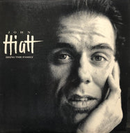 JOHN HIATT / Bring The Family (A&M, SP 5158, LP)