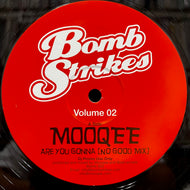 MOOQEE / Bomb Strikes Volume 02 (BOMB 002, 12inch)