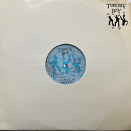 G.L.O.B.E. & WHIZ KID / Play That Beat Mr. D.J. (TB 836, 12inch)