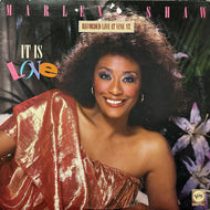 MARLENA SHAW / It Is Love - Recorded Live On Vine St. (831-438-1, LP)