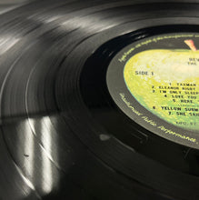 画像をギャラリービューアに読み込む, BEATLES / Revolver (Apple Records – AP-8443, LP) 東芝音工盤
