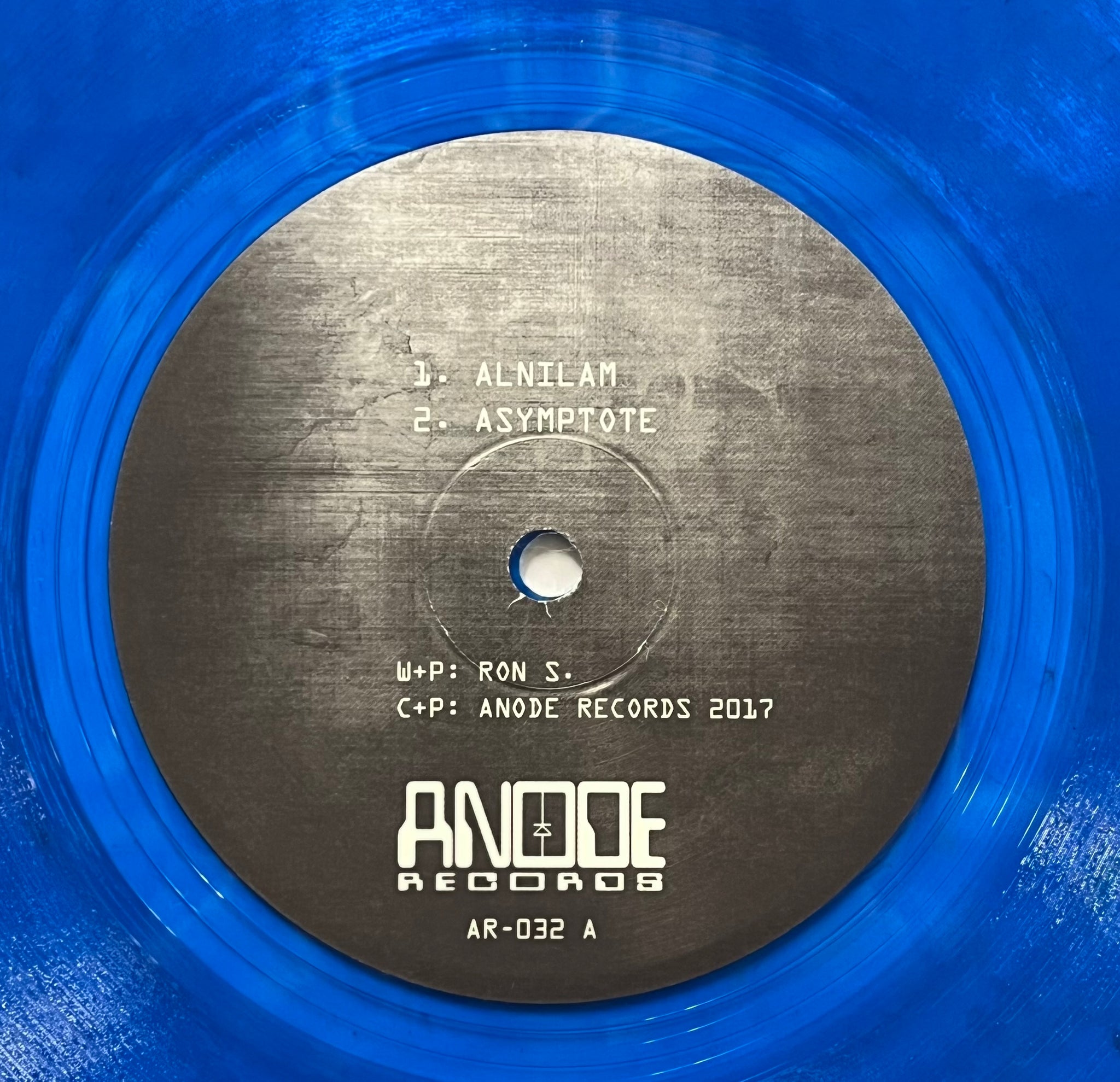 今井アレクサンドル No.1 Ron S. / Space Dust (Anode – AR-032, 12inch) Blue Vinyl – TICRO MARKET