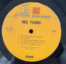 画像をギャラリービューアに読み込む, NEIL YOUNG / Neil Young (	Reprise Records – RS 6317, LP)
