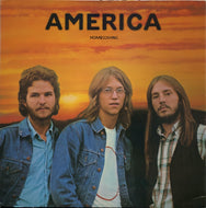 AMERICA / HOMECOMING