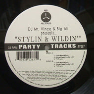 AV 8 / STYLIN & WILDIN