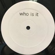 BJORK / WHO IS IT(SHOOTING STARS & ASTEROIDS MIX BY BOGDAN RACZYNSKI)