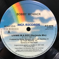 BOBBY WOMACK / LIVING IN  A BOX