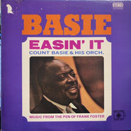 COUNT BASIE AND HIS ORCHESTRA / EASIN' IT