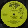 IAN SWEETNESS & SABA TOOTH / YOU DON'T NO