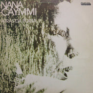 NANA CAYMMI / ATRAS DA PORTA