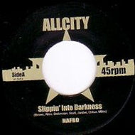 NAFRO / SLIPPIN' INTO DARKNESS