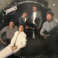 TAVARES / LOVELINE