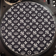 TABLECLOTH / ”ULTRA THIN” EDITION SLIPMATS - NY SPRAY DESIGN