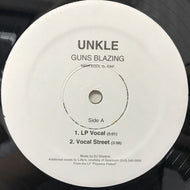 UNKLE / GUNS BLAZING