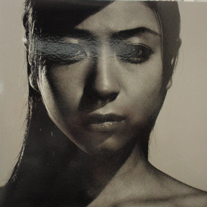 宇多田ヒカル (UTADA HIKARU) / DEEP RIVER – TICRO MARKET