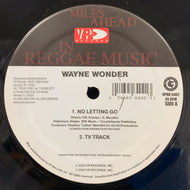WAYNE WONDER / NO LETTING GO